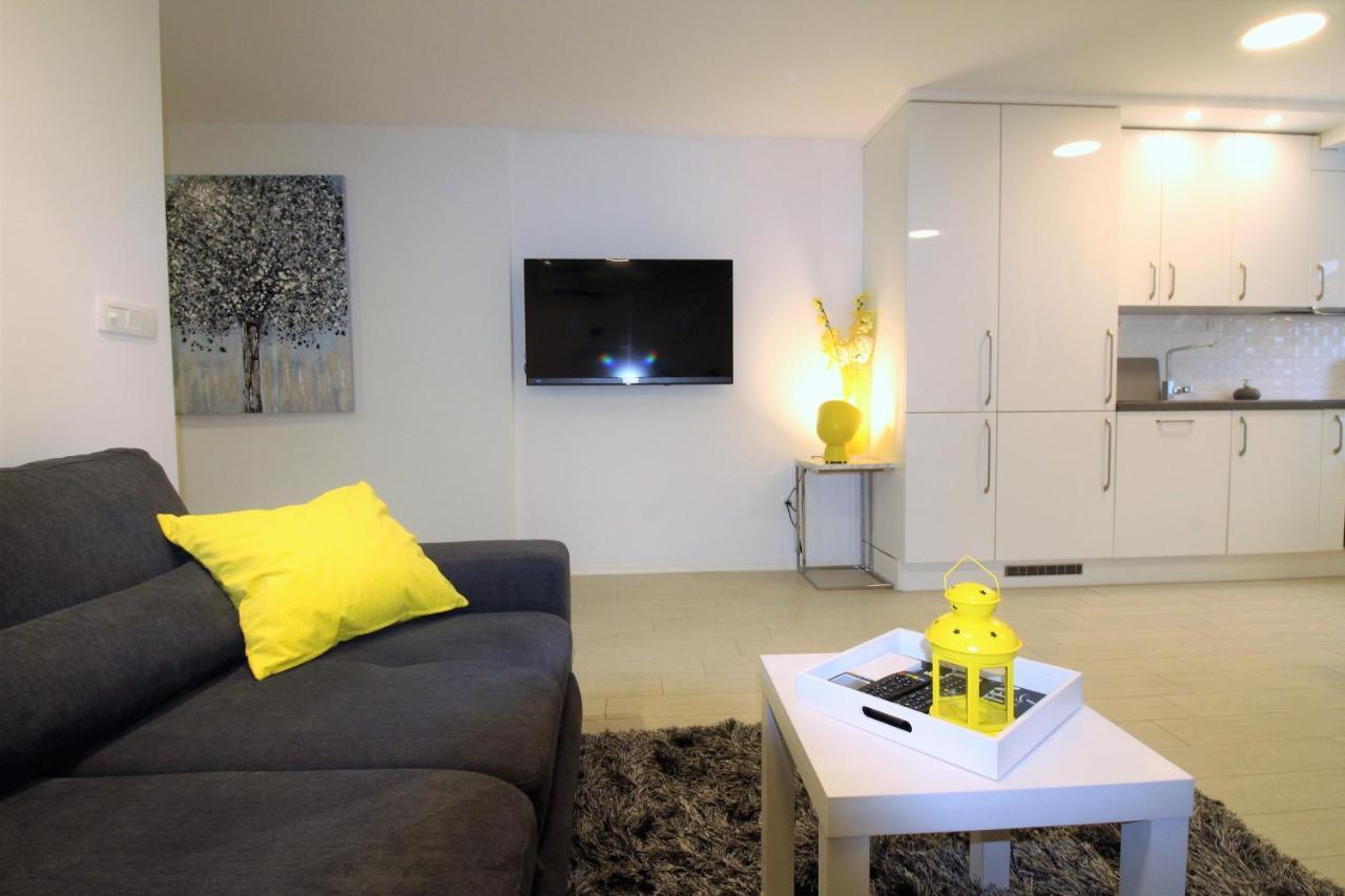 Apartment Pia Šibenik Exteriör bild