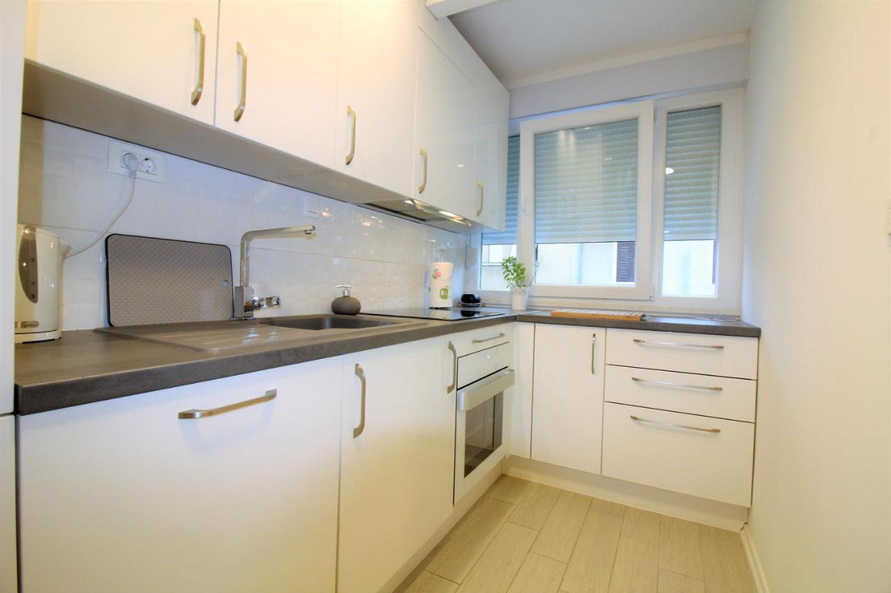 Apartment Pia Šibenik Exteriör bild